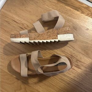 Steve Madden Women's Tan Platform Sandals